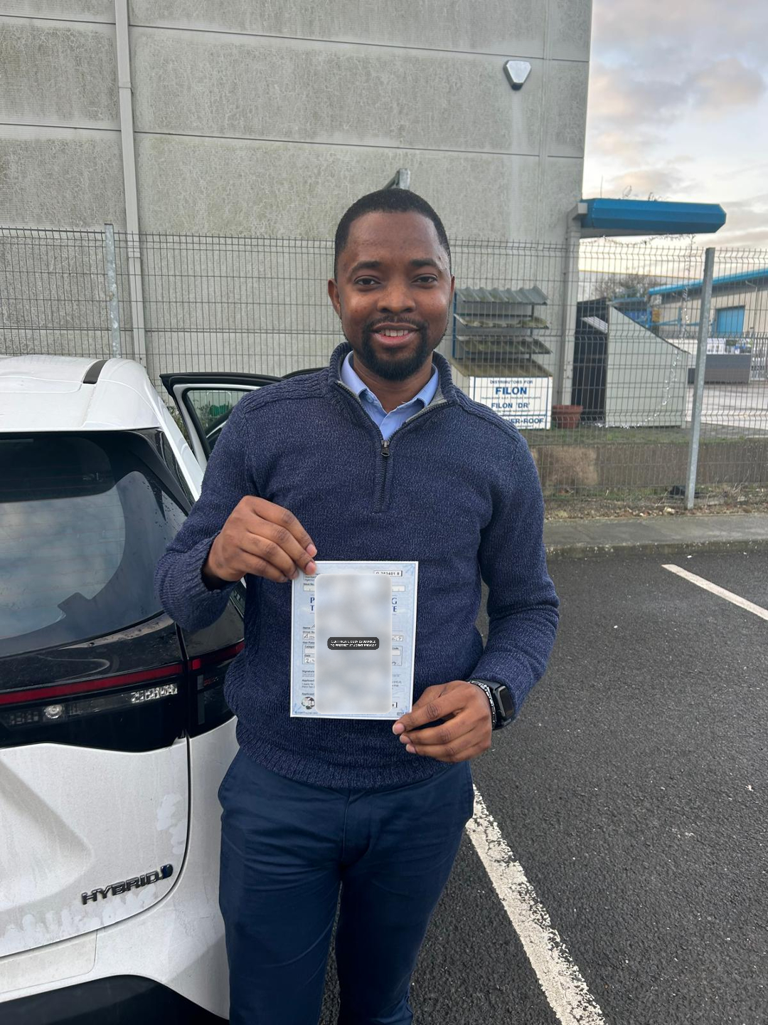 A learner holding a privacy-protected practical driving test certificate